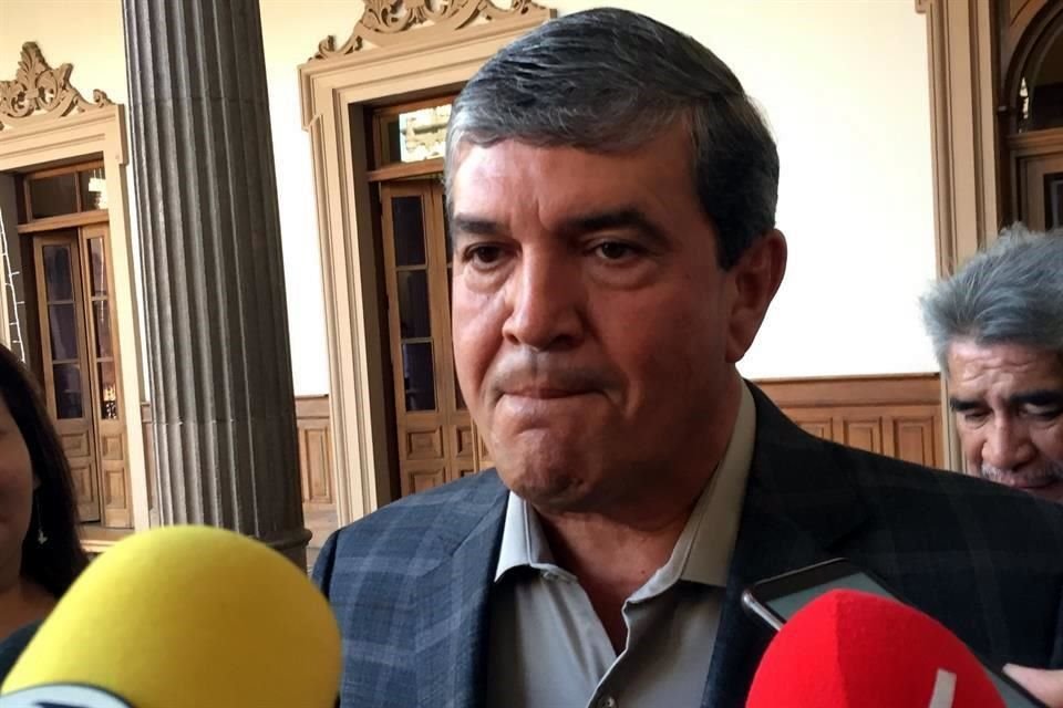 El Secretario General de Gobierno, Manuel González, aseguró que él y el Gobernador Jaime Rodríguez están tranquilos y se dedicarán a defenderse en tribunales sin litigar en la prensa.