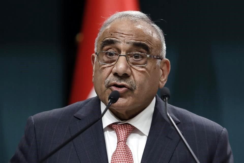 Adel Abdul-Mahdi dijo que presentaría su renuncia al Parlamento.