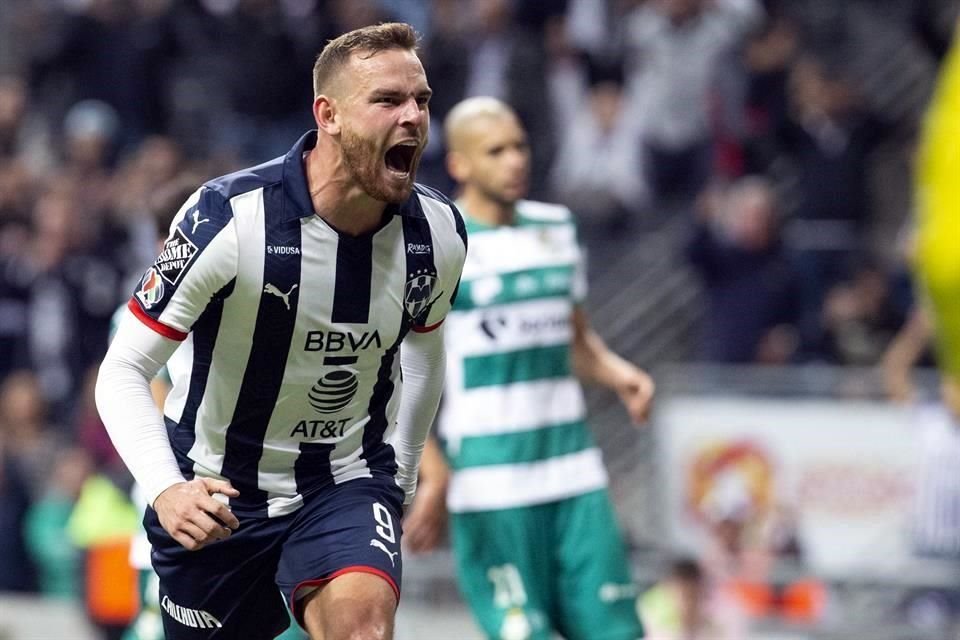 Vincent Janssen estará de nuevo en la delantera de Rayados.