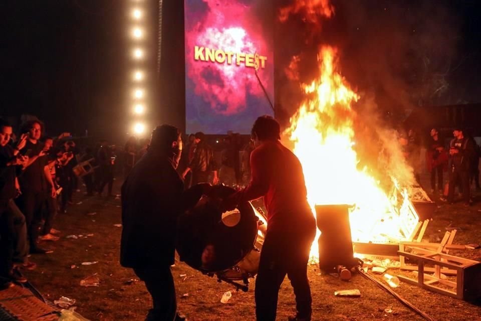 Vandalizan instrumentos en Knotfest