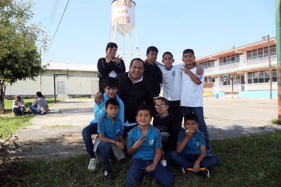 Ciudad de los Niños es coordinada por Aristeo López, conocido como Padre Tello.
