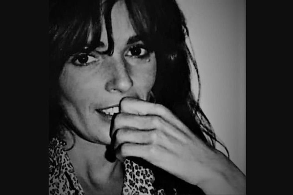 Francesca Guillén, hija de Bárbara, dio a conocer la noticia del fallecimiento de la artista a través de sus redes sociales.