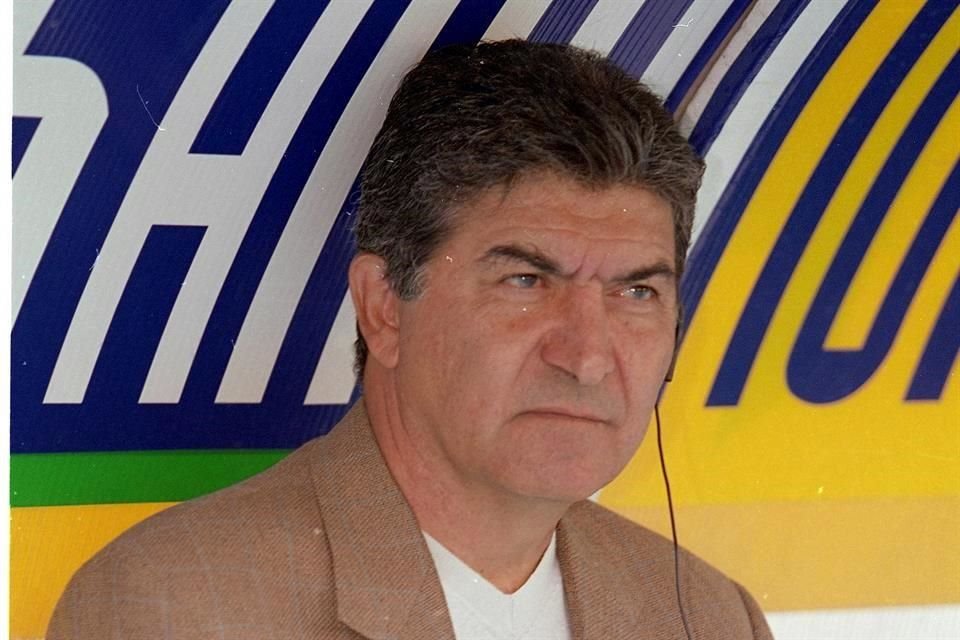 Alberto Guerra advierte que el nuevo plantel no debe someterse a la presión generada.