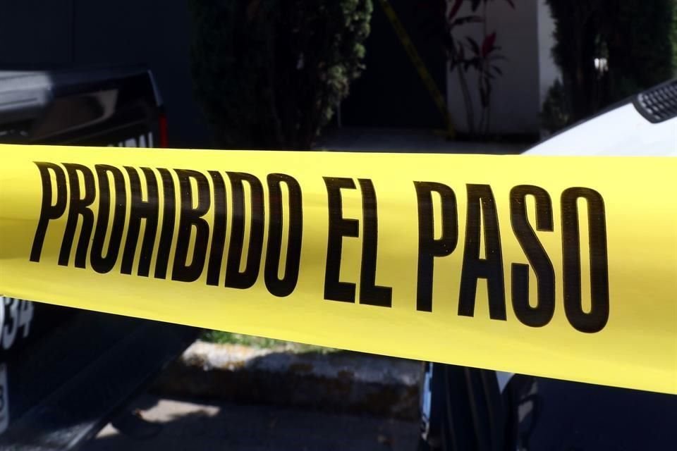 Los oficiales encontraron a las víctimas en un predio en los cruces del Anillo Periférico y la Calle Guacamaya.