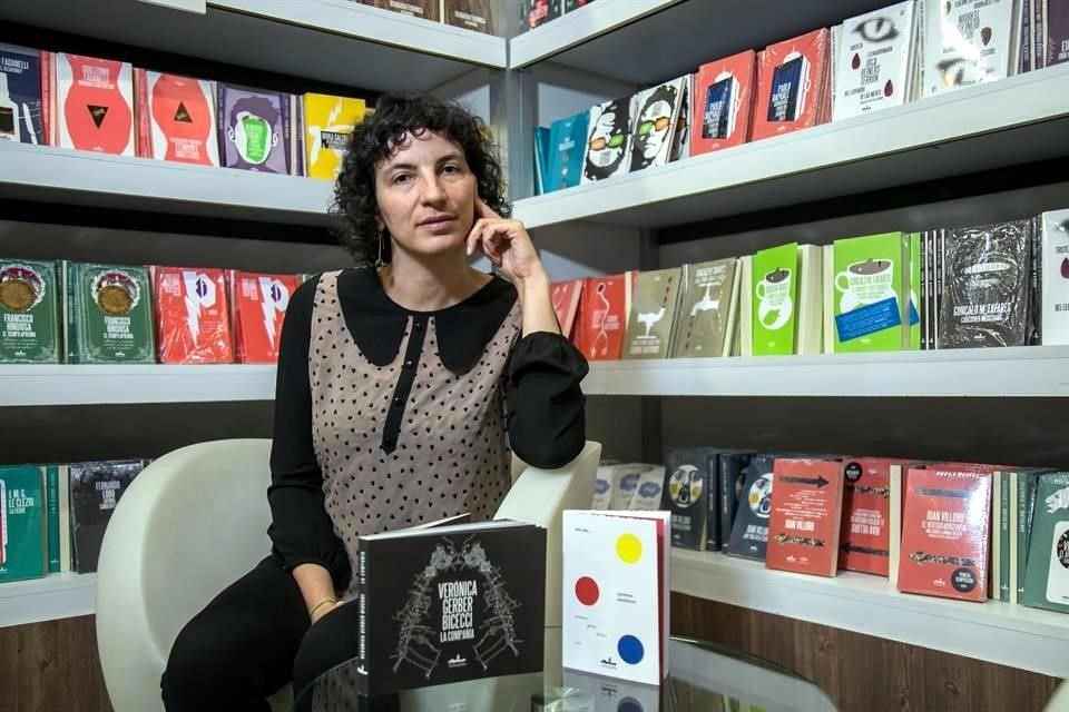 Verónica Gerber ha centrado sus preocupaciones en torno a la devastación que ha generado el ser humano en el planeta.