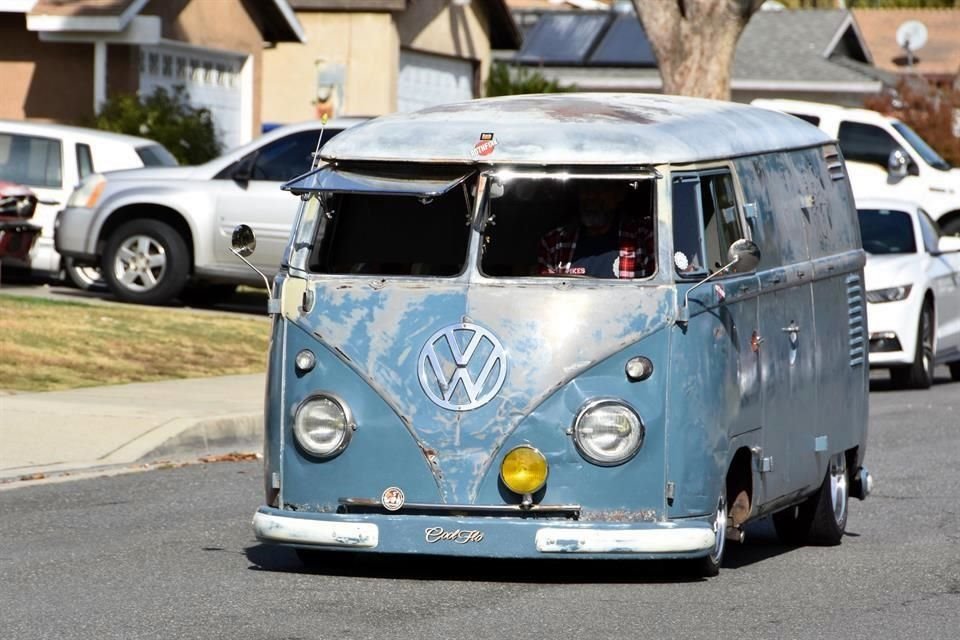 La Combi de Volkswagen, icónico vehículo de hippies y surfistas que cumple 70 años en 2020 como símbolo de un estilo de vida y de una región: California.
