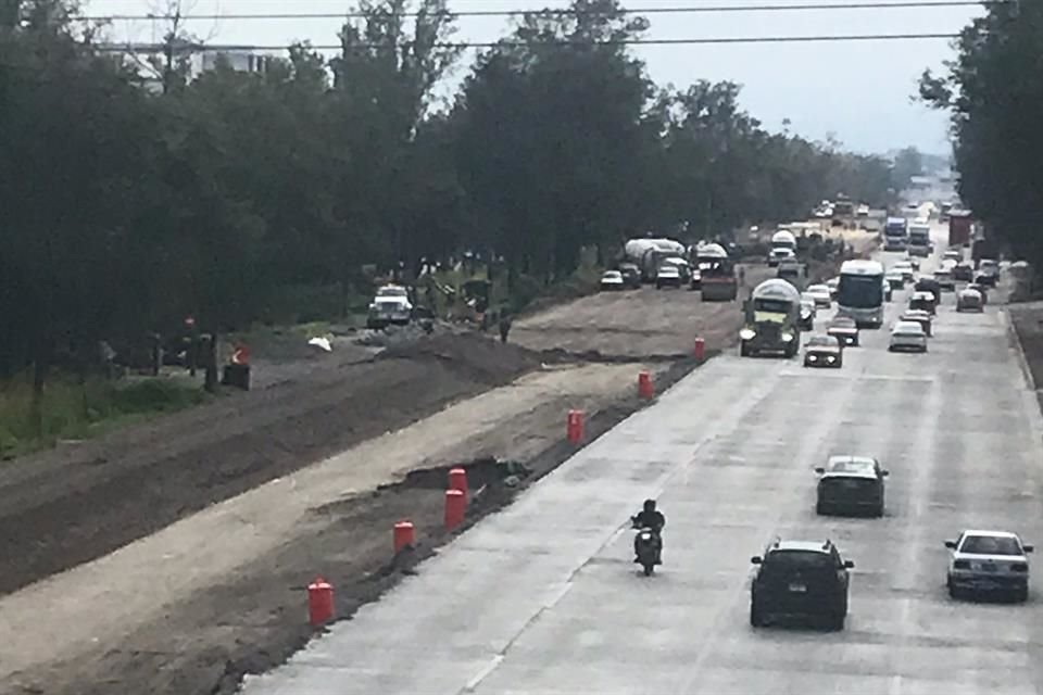 La falta de señaletica continúa generando confusión para los automovilistas en Periférico, debidos a algunas desviaciones.