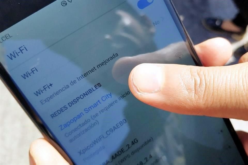 Usuarios se quejaron por la falta de conexión a internet.