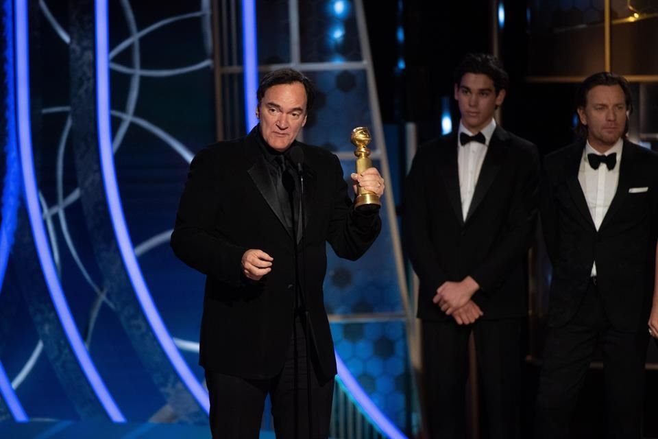 Tarantino se llevó el Globo de Oro a Mejor Guion por 'Había una Vez... En Hollywood'.