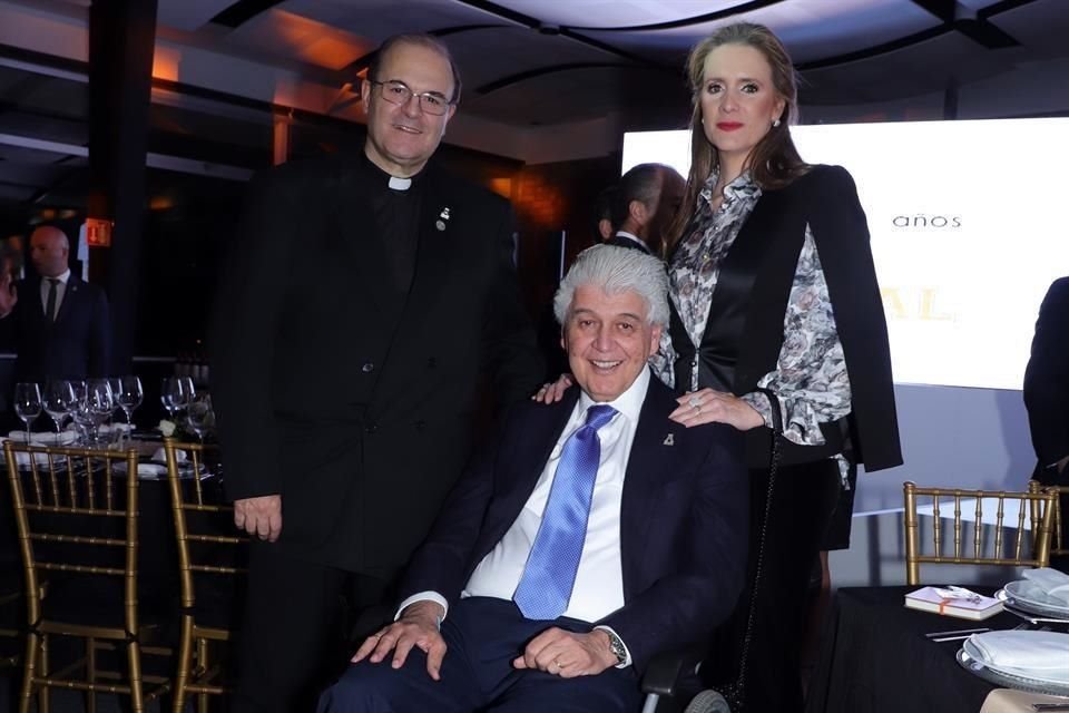 Cipriano Sánchez, Alfredo Elías Ayub y Begoña Elías