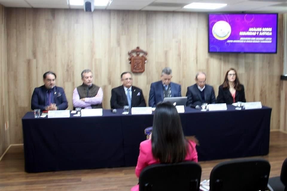 Miembros del Observatorio de Análisis sobre Seguridad, Justicia y Derechos Humanos de la Universidad de Guadalajara señalan que la ciudadanía prefiere no denunciar.