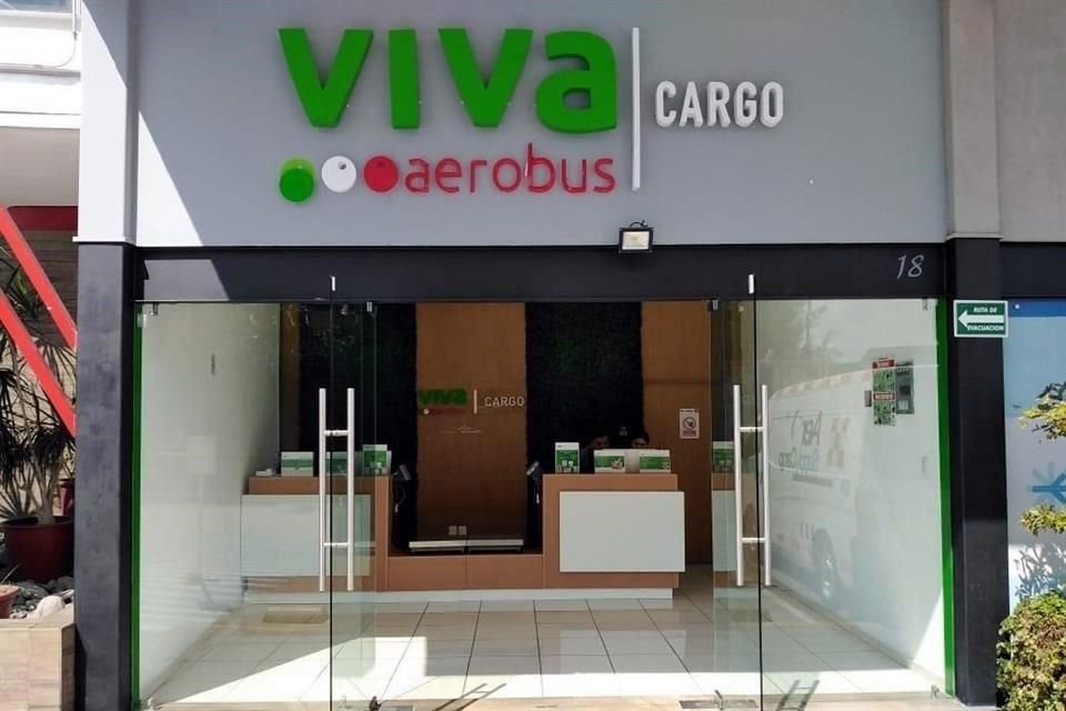 La tarifa del seguro se calcula dependiendo de la ruta, fecha y vuelo seleccionado.