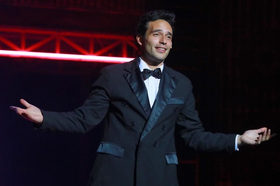 Agustín Argüello durante su debut en 'Mentiras El Musical'.