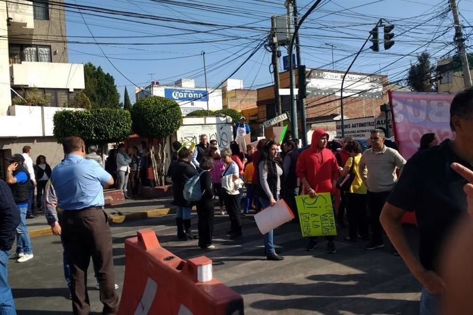 Los vecinos han argumentado que la obra empeorará los congestionamientos viales que ya padecen.