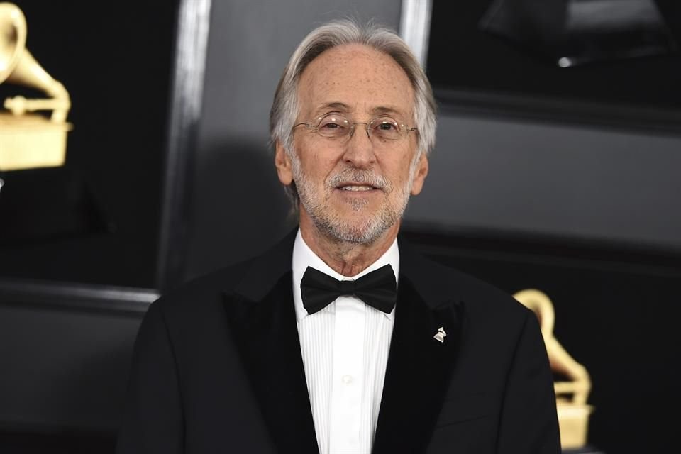 Neil Portnow respondió a las declaraciones de Deborah Dugan, su predecesora en la presidencia de los Grammy, negando los alegatos de violación en su contra.
