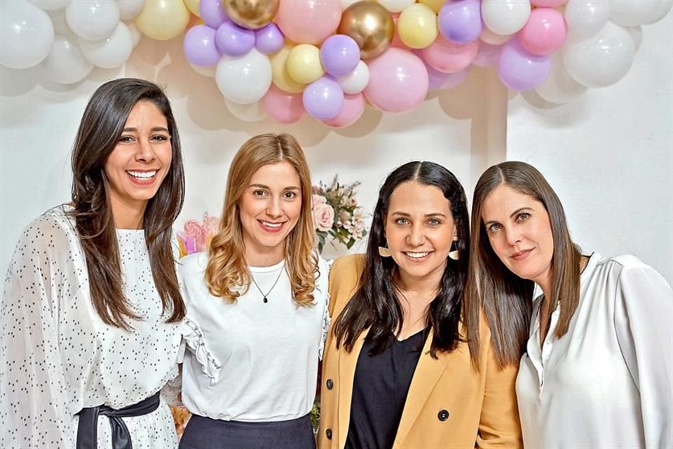 Marifer Estefan, Jackie Cordero, Tanya González y Sofía González