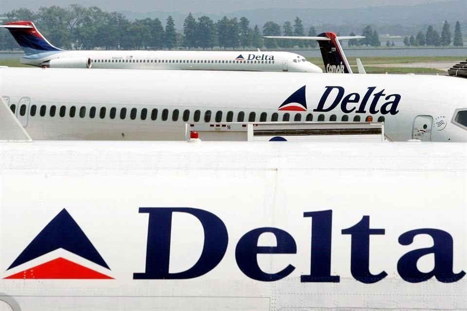 Delta y otras compañías estadounidenses han ofrecido programas expansivos de salida voluntaria en un esfuerzo por minimizar la necesidad de despidos masivos una vez que las restricciones vinculadas a la ayuda federal de nómina finalicen el 30 de septiembre.