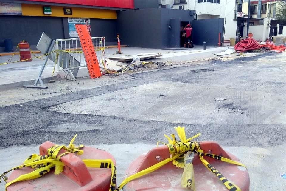 Esta construcción marcha igualmente con retraso, ya que debió ser terminada en diciembre.