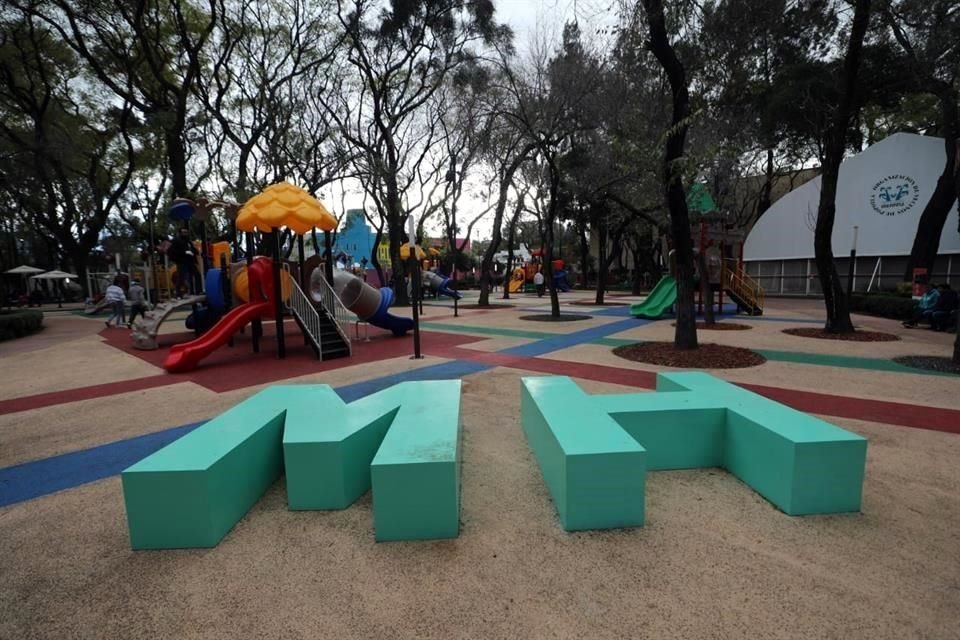Con una inversión de 12 millones de pesos, los trabajos incluyeron la colocación de 39 luminarias, 13 cámaras de vigilancia conectadas al C2.