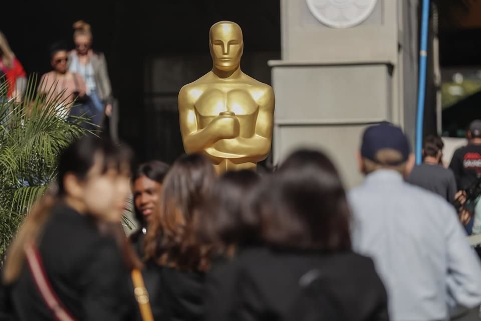 Famosos como Mahershala Ali, Olivia Colman, Rami Malek y Regina King practicaron el discurso que darán al presentar los premios.