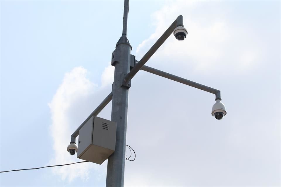 Pese a señalamientos contra Seguritech Privada, Ayuntamiento decidió contratar a la empresa para implementar sistema de videovigilancia.