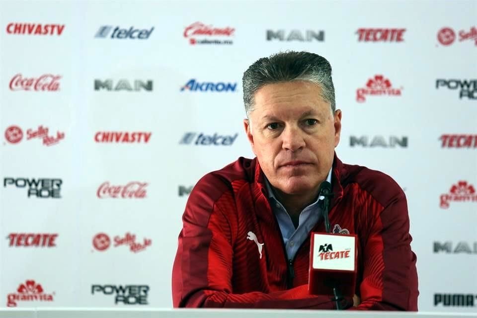 Choca Peláez con La Máquina.