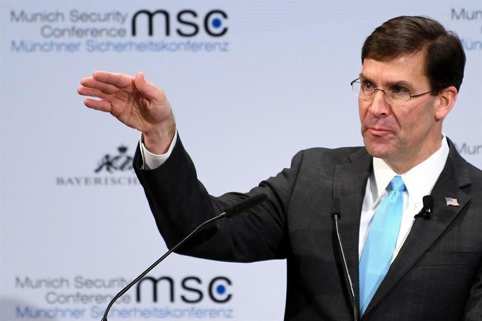 Mark Esper durante una conferencia en Múnich.