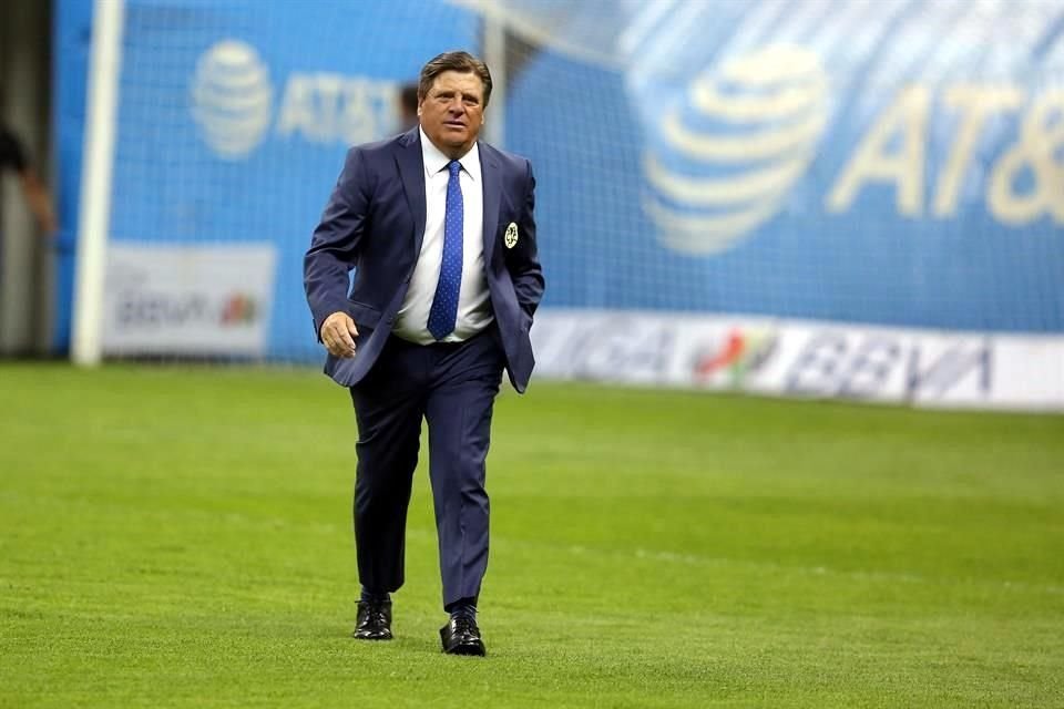 Miguel Herrera confesó que al grupo le ha afectado las bajas de Castillo y Benedetti.
