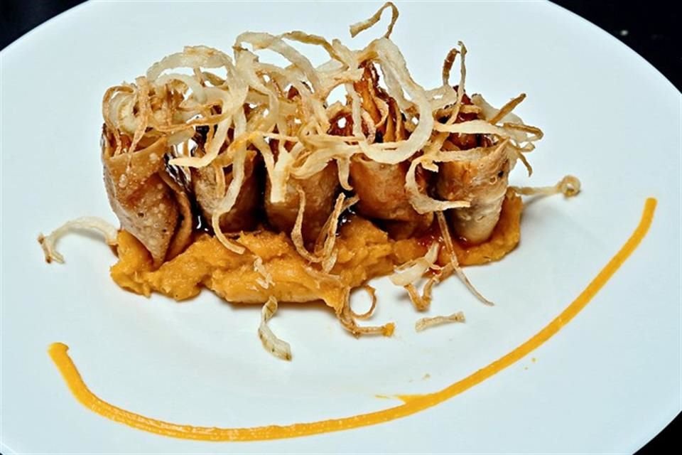 Camarones sweet chilli con puré de camote
