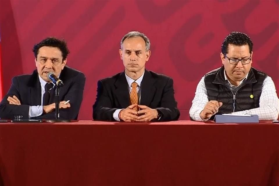 Hugo López-Gatell dijo que no aspiran a mitigar el virus, sino a controlarlo.