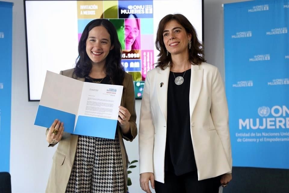 Ximena Sariñana estuvo acompañada por la representante de ONU Mujeres en México, Belén Duque en su nombramiento como embajadora de este organismo.