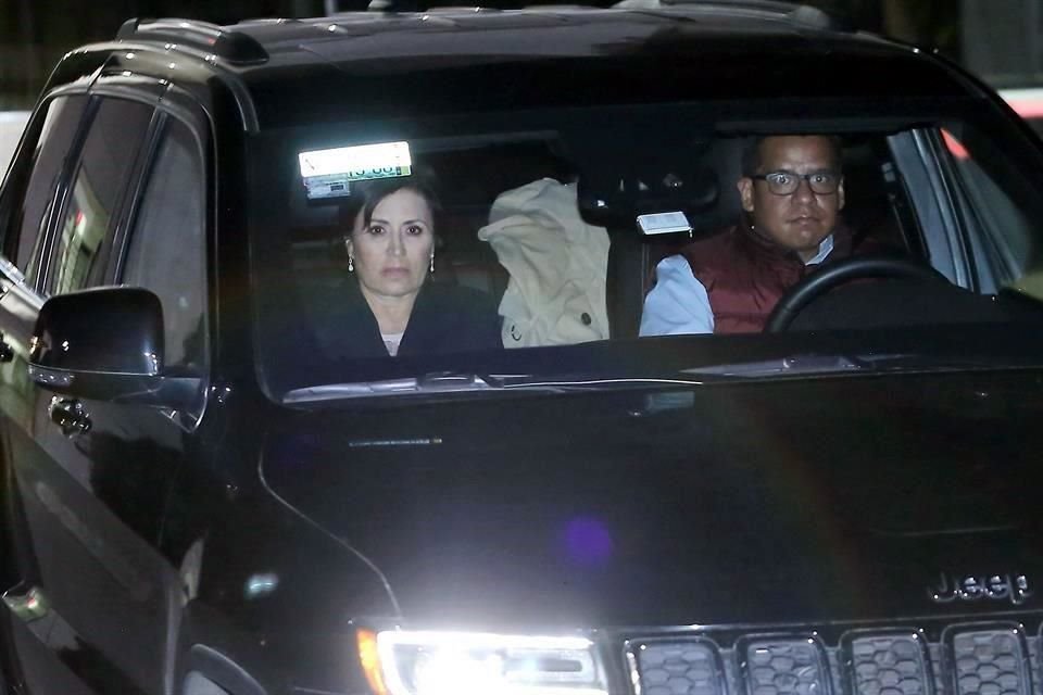 Rosario Robles Berlanga era entonces titular de la Sedatu; hoy está en el Penal de Santa Martha Acatitla acusada de ejercicio indebido del servicio público cuando estuvo al frente de la Sedeso.