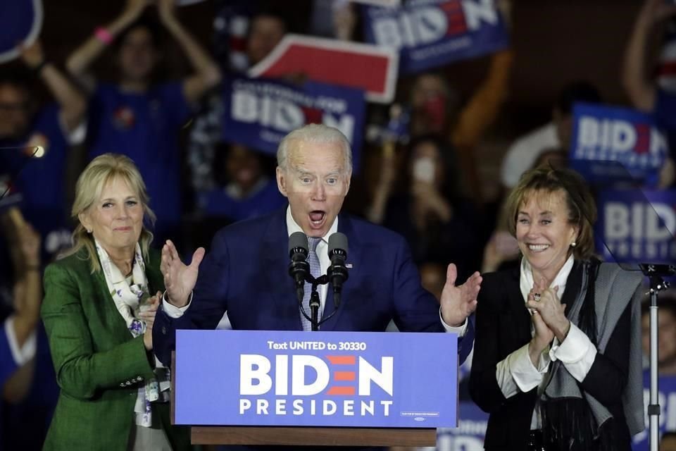 El ex Vicepresidente de Estados Unidos, Joe Biden,  es visto por los inversionistas como potencialmente más favorable para los negocios que el más izquierdista Bernie Sanders.