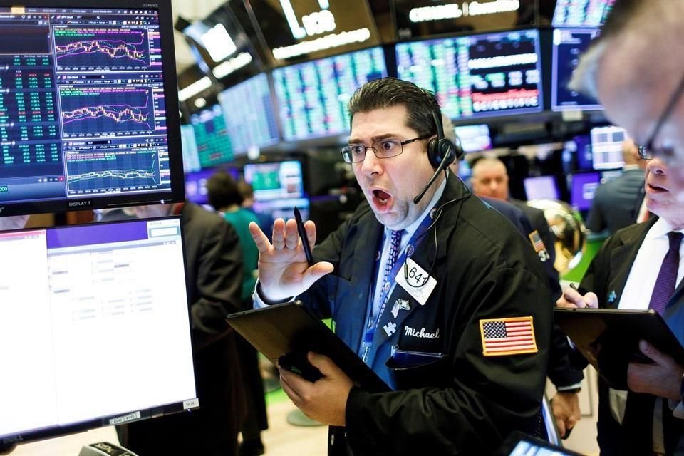 Al término del primer trimestre de 2020, el índice industrial Dow Jones acumuló una pérdida de 23.2 por ciento.