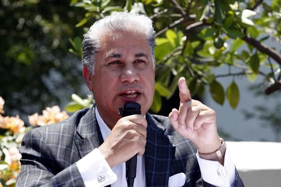 Alejandro Rojas Díaz Durán,  aspirante a la dirigencia nacional de Morena.