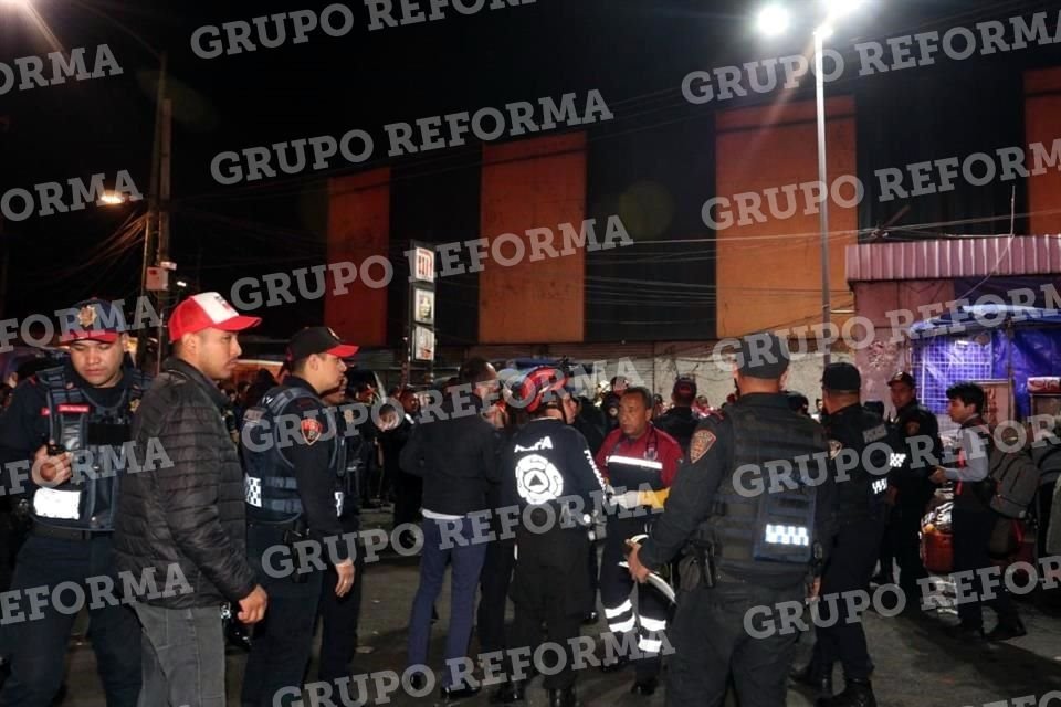 El Metro informó que 41 personas resultaron heridas y una murió tras el choque entre dos trenes en la estación Tacubaya.