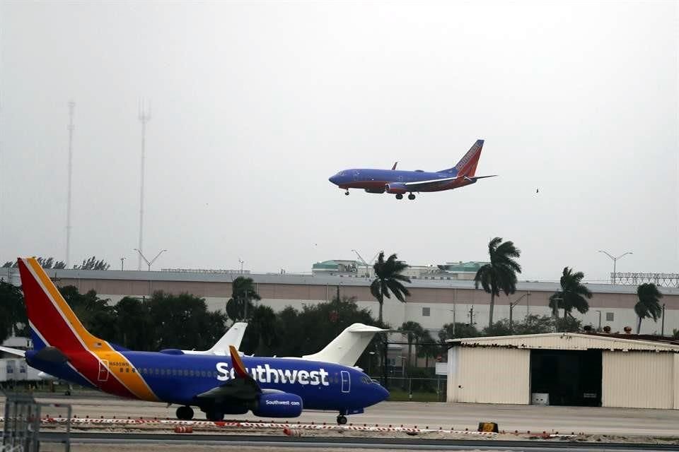 La exención temporal de la FAA será tanto para las aerolíneas estadounidenses como para las extranjeras.