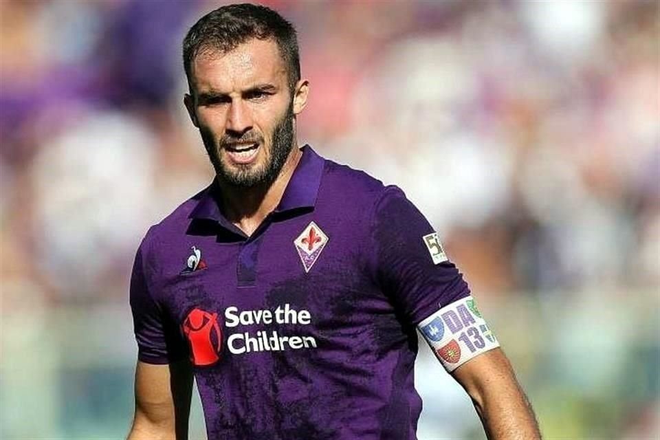Pezzella es el tercer jugador de la Fiorentina en dar positivo de covid-19.