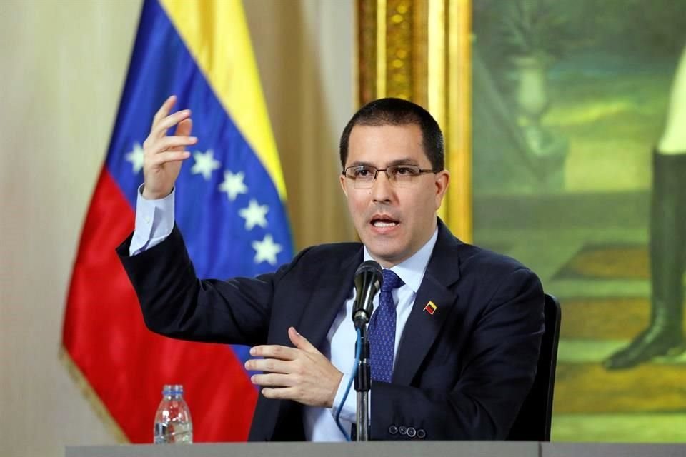 El Canciller Jorge Arreaza informó en Twitter sobre el crédito que solicitarían.