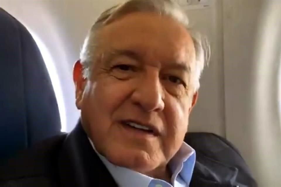 El Presidente López Obrador emitió su mensaje previo a viajar a Oaxaca para un acto.