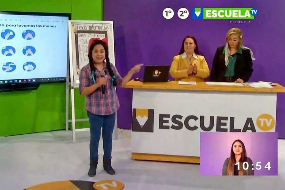 Maestras impartieron las clases de primero y segundo de primaria.