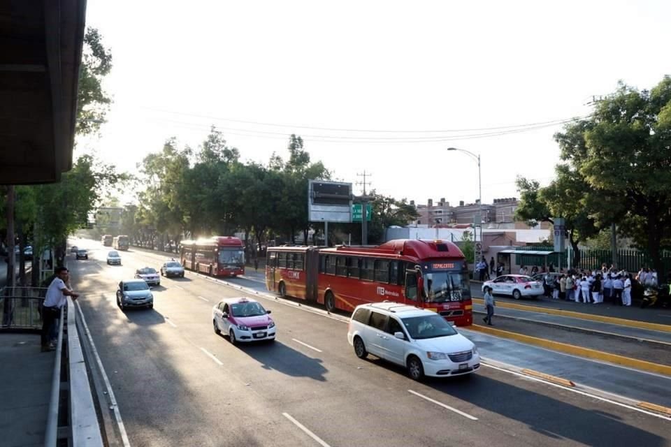 Alrededor de las 17:55 horas los manifestantes se retiraron y se restableció el paso vehicular.