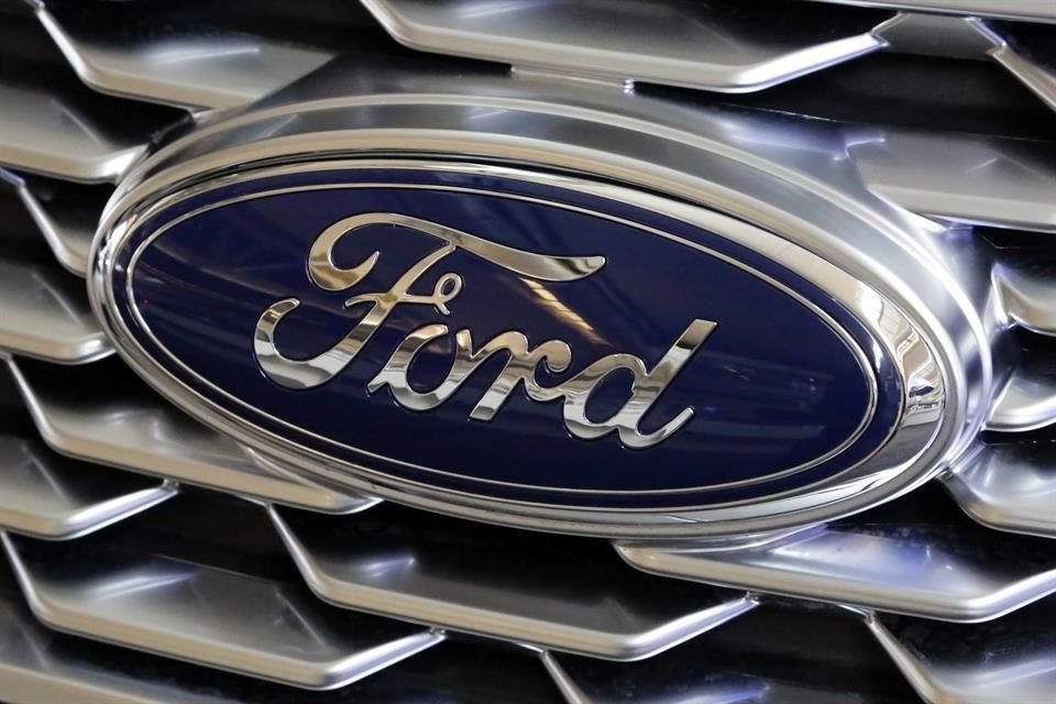 Ford producirá los protectores faciales en su planta de Hermosillo.