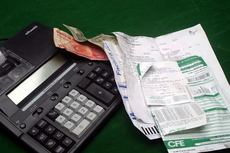 Aceptar un crédito en una situación económica global inestable puede crear una deuda impagable.