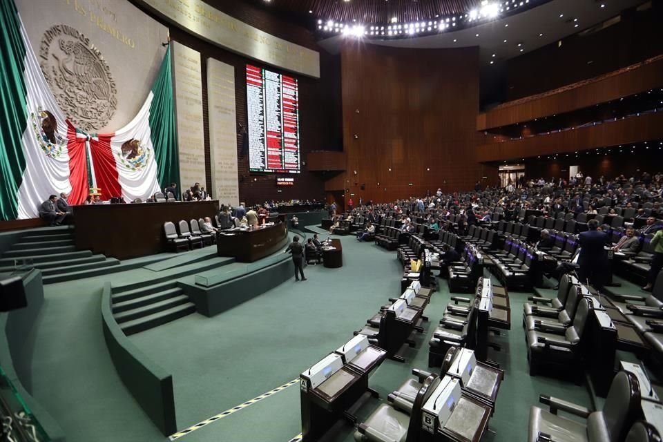 A causa del Covid-19, la Cámara de Diputados suspendió sus sesiones.