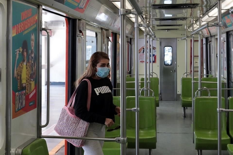 La afluencia en el transporte público ha disminuido por la contingencia por el Covid-19.