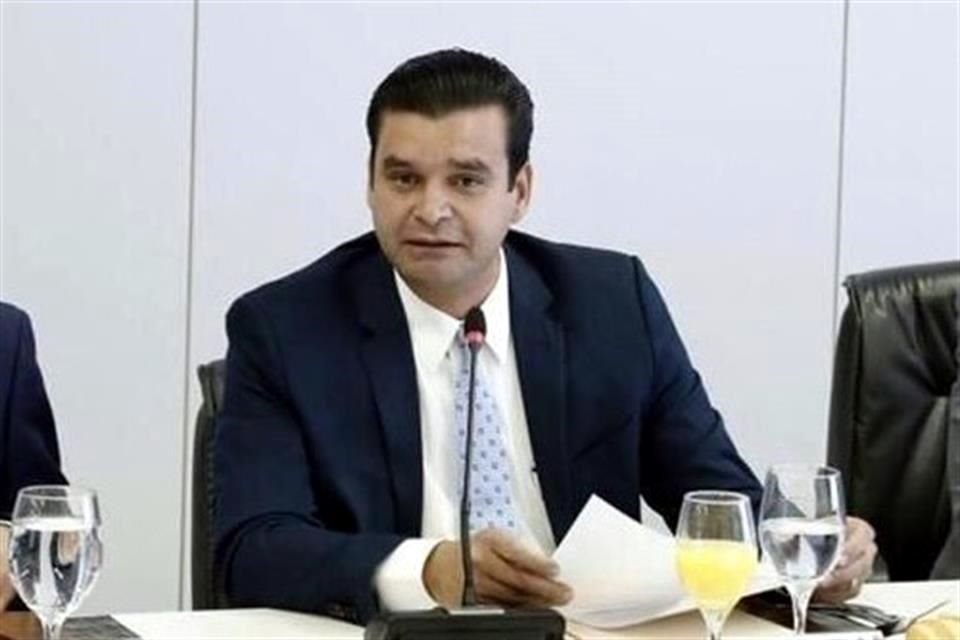 El Gobernador de Nayarit, Antonio Echevarría, compartió el anuncio en sus redes sociales.