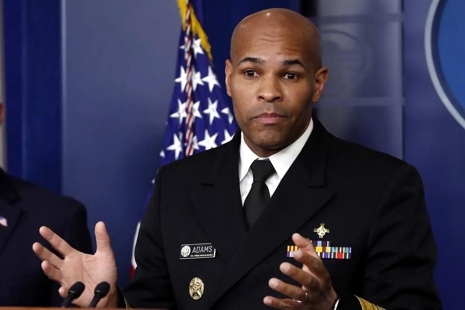 El cirugano general de Estados Unidos, Jerome Adams, advirtió que los próximos días serán difíciles para el país.