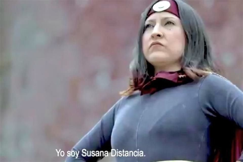 La Alcaldesa de Metepec, Gabriela Gamboa Sánchez, se disfrazó de heroína para combatir al coronavirus, y su performance se viralizó.