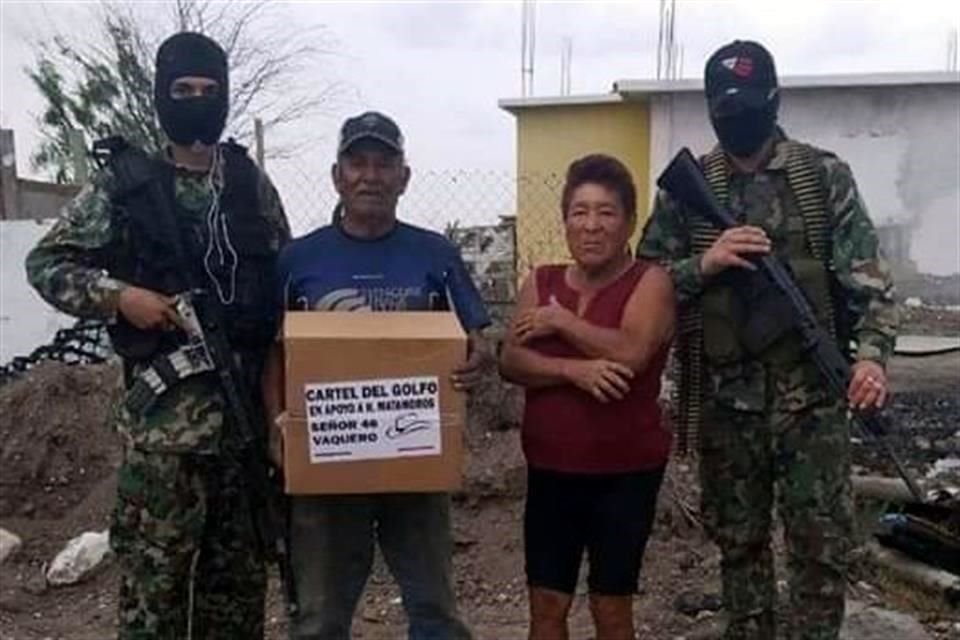 Las despensas entregadas serían un apoyo ante la contingencia por el Covid-19, según fotos difundidas en cuentas de redes sociales ligadas al CDG.